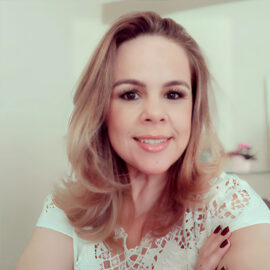 Dra. Karina Agostini Fraga