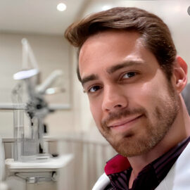 Dr. Vinicius Varela Bastos