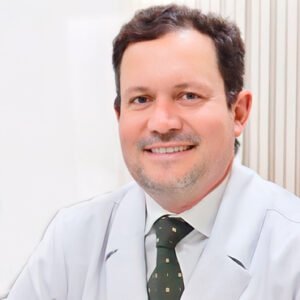 Dr. Raphael Barreto Campos