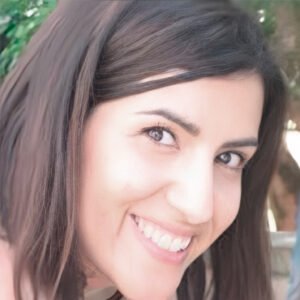 Dra. Isabella Netto de Almeida Castro