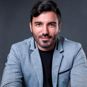 Dr. Egídio André