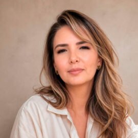 Dra. Lorena Carlos Dias